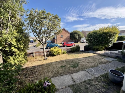 Semi-Detached House Main Photo