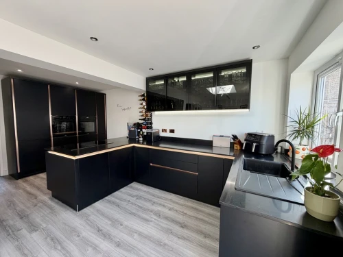 Semi-Detached House Main Photo