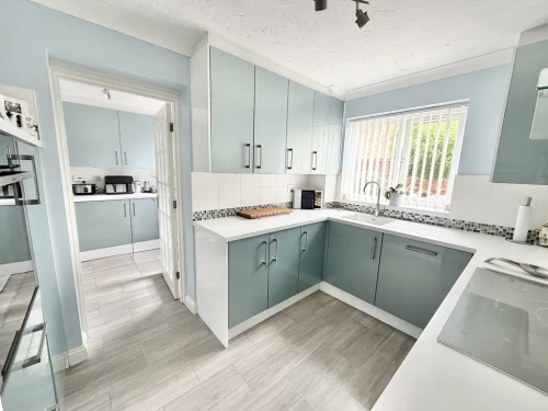 Detached House Main Photo