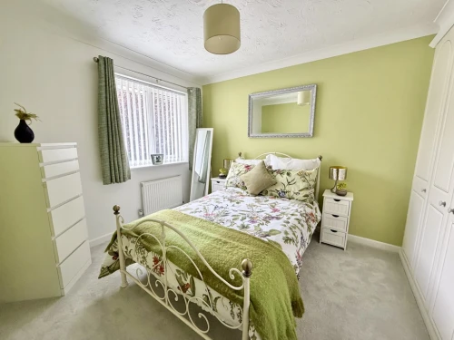 Detached House Main Photo