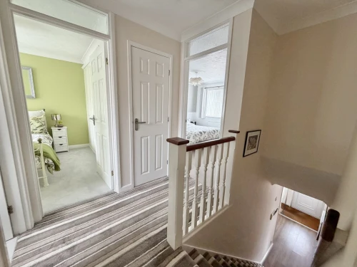 Detached House Main Photo