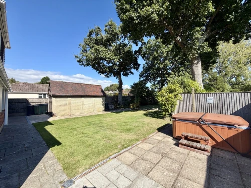 Chalet Bungalow Main Photo
