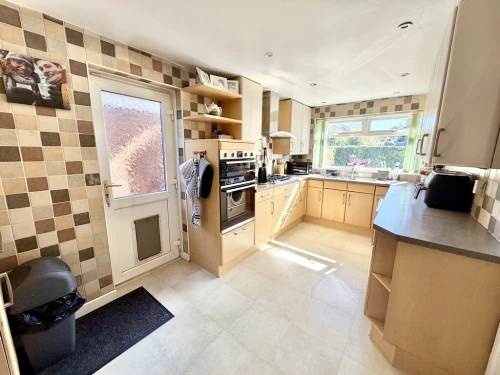 Detached House Main Photo