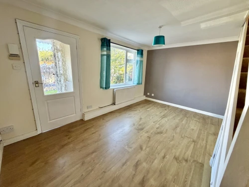 Mid Terraced House Main Photo