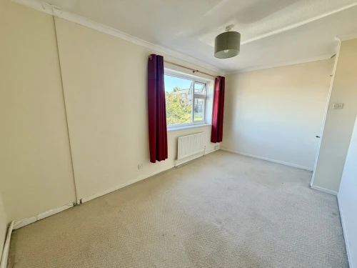 Mid Terraced House Main Photo