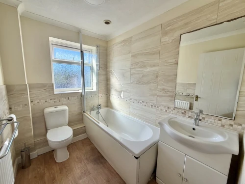 Mid Terraced House Main Photo
